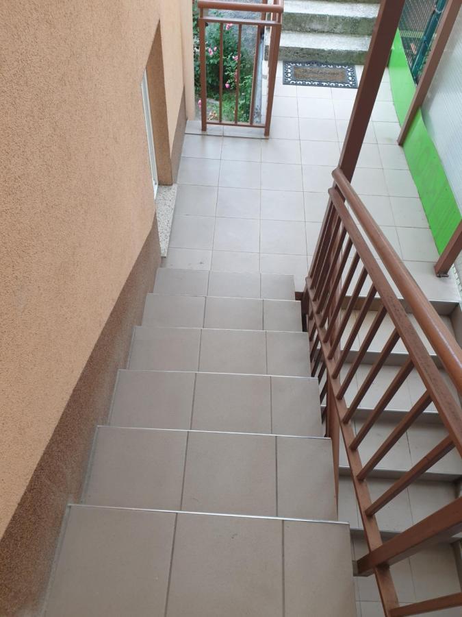 Apartments Kira SJJ Extérieur photo