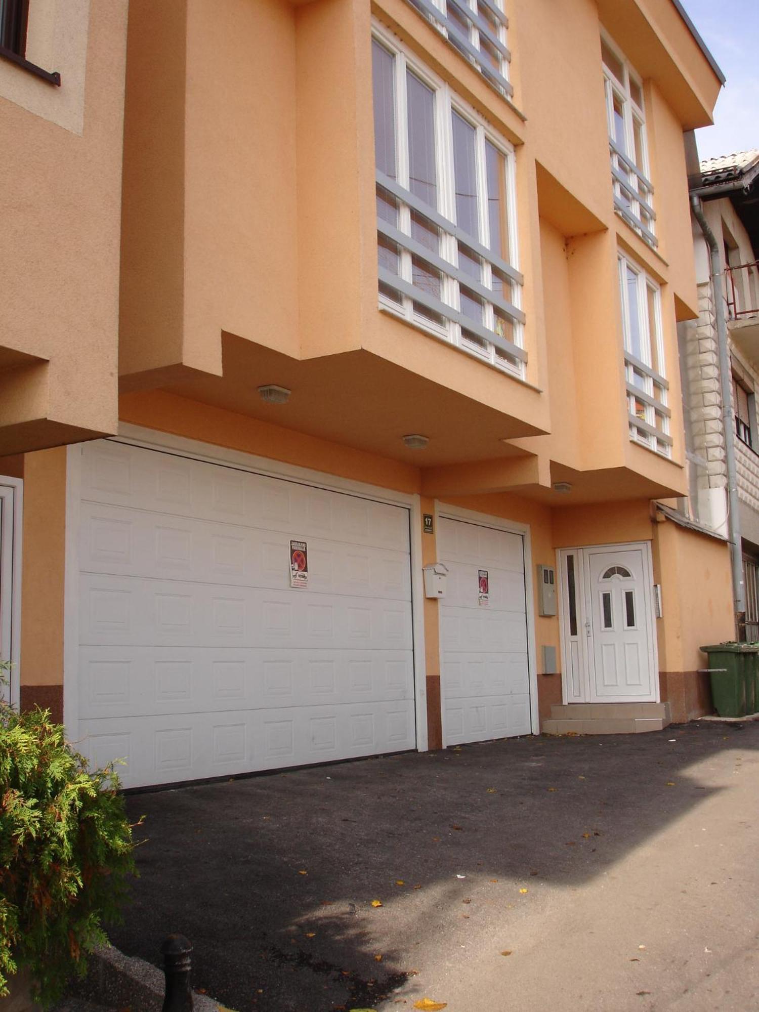 Apartments Kira SJJ Extérieur photo