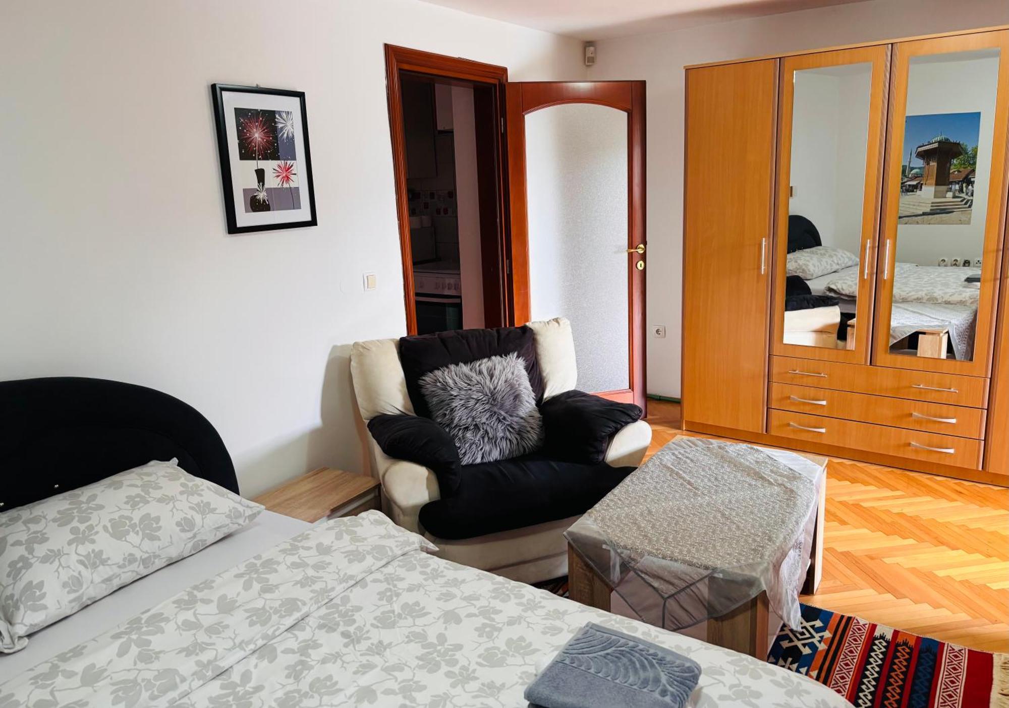 Apartments Kira SJJ Extérieur photo