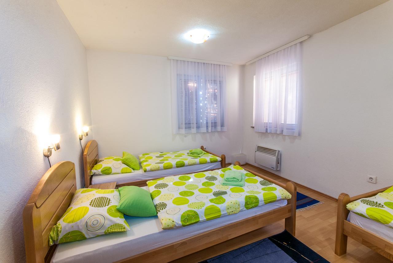 Apartments Kira SJJ Extérieur photo